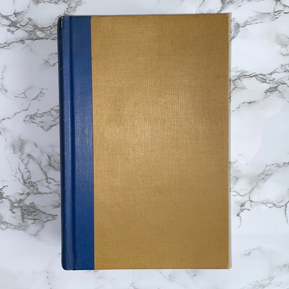 The Works of Shakespeare Collectible Book Secret Hiding Goods - Picture 1 of 4